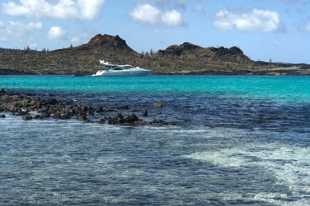 Viaje en Yate en galapagos